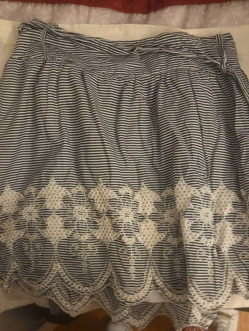 Tracy Evans Striped Lace Hem Skirt in Black & White Size Large